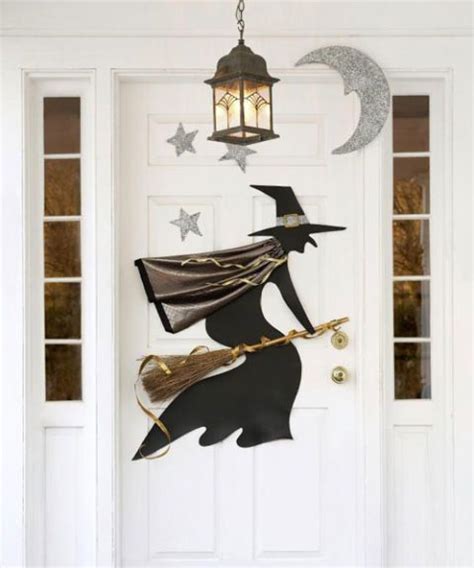 Spooky and stylish: the airborne witch Halloween decoration trend